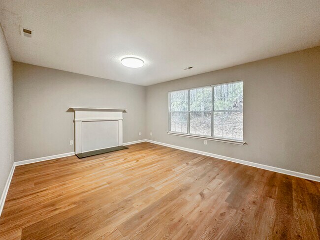 Photo - 1421 Isleworth Cir