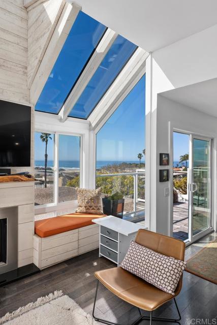 Photo - 328 Shoemaker Ct