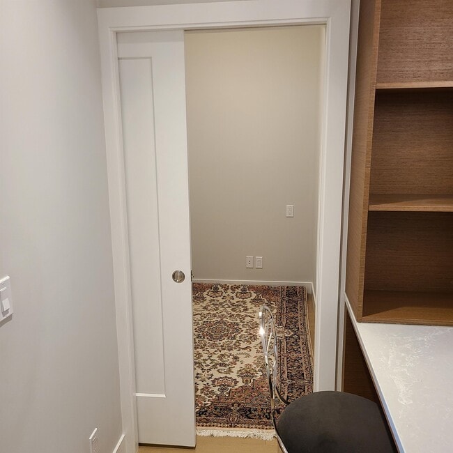 Photo - 1765 Oak Bay Ave