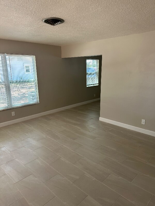 Photo - 7309 44th Ave N