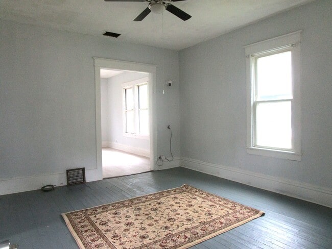 Photo - 1613 W Kettelle St