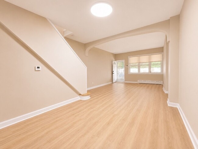 Photo - Move-In Ready 3BR/1BA in Elmwood — Housing Choice Vouchers Welcome