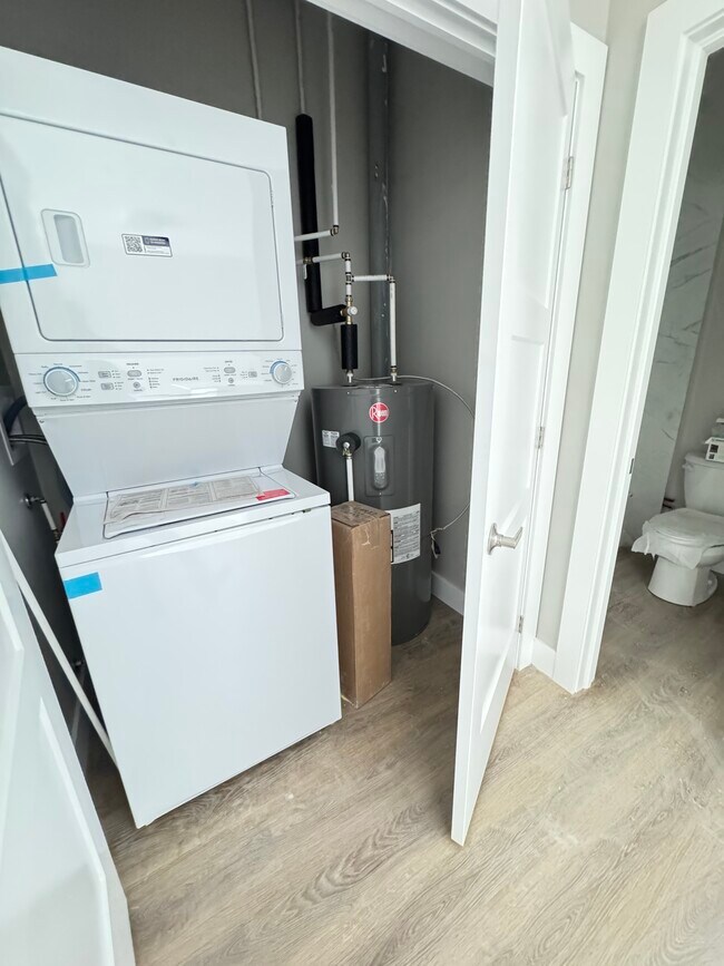 Photo - Unit C1-199 Pine Street Unité C1