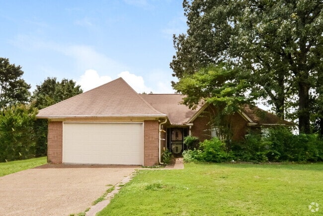 Building Photo - 5465 Pear Dr Rental