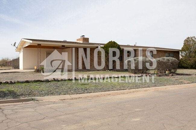 Photo - NO HOA, Brick Home and Located in Arizona ...