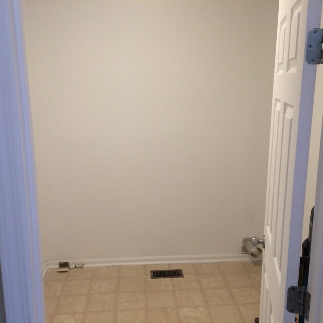 Photo - 1413 Autumn Knoll Rd