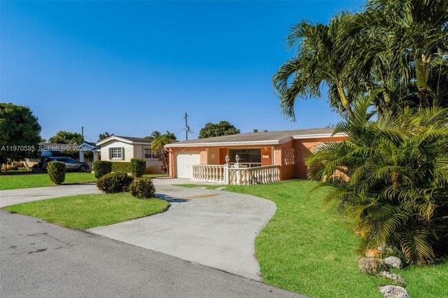 Photo - 7619 Kismet St