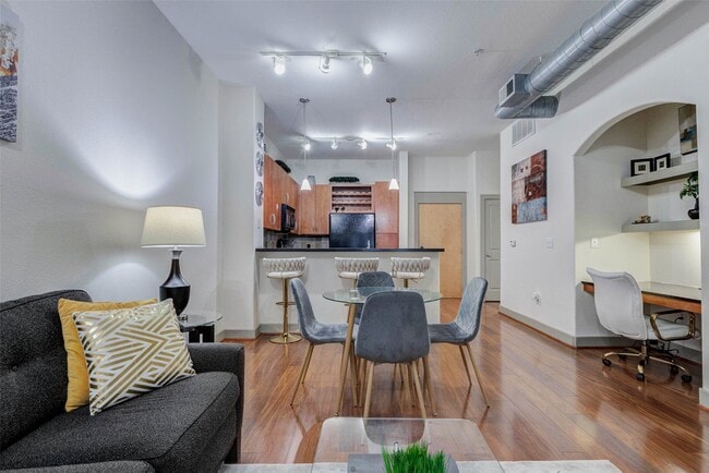 Photo - 1901 Post Oak Blvd Unit 1106