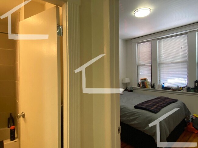 Photo - 2 Bed. 2 Full Bathrooms Unit in Beacon, Hi...