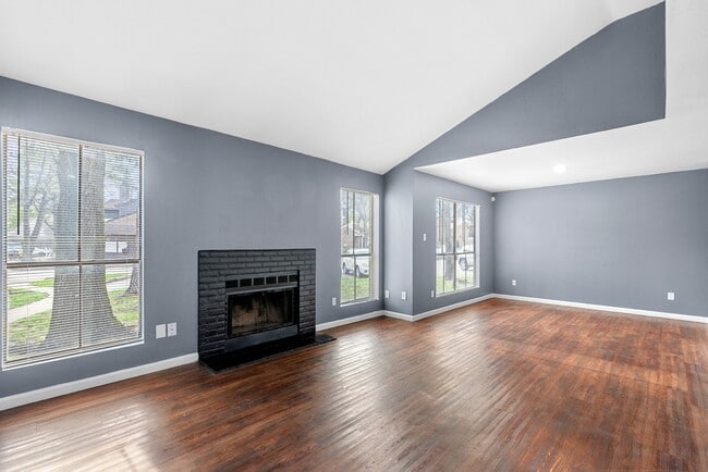 Photo - 7200 W T C Jester Blvd Unidad 1003