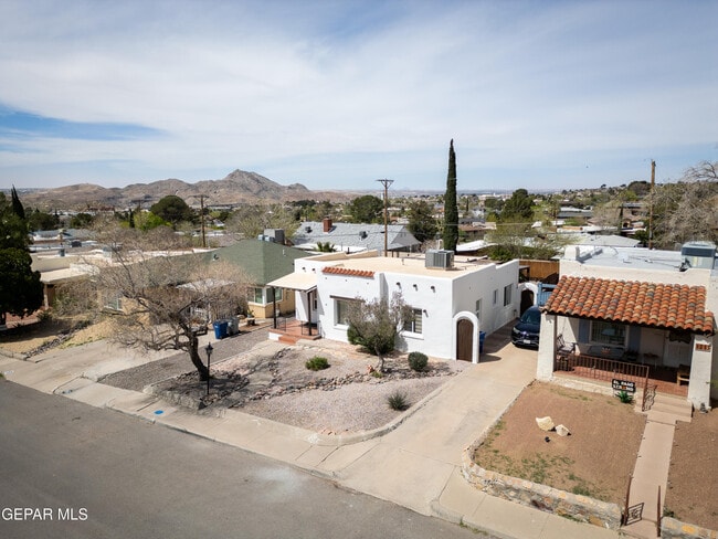 Photo - 1211 Mesita Dr