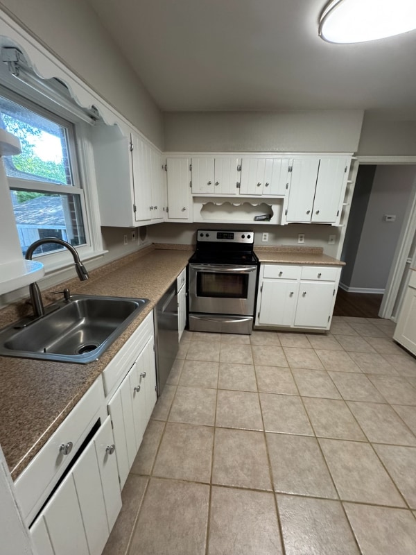 Photo - 2733 Ashford Rd NE