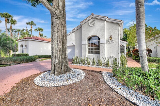Photo - 3947 Redondo Way
