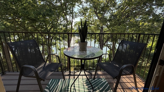 Balcony - 515 Basswood Ave Unit G75