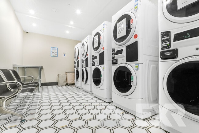 Photo - 2112 Avenue P