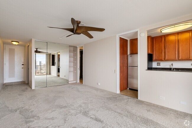 Building Photo - 1 Bed 1 Bath 1 Parking Condo in Makiki Unit Apt 2010