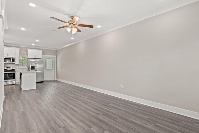 Photo - 318 Date Palm Ln
