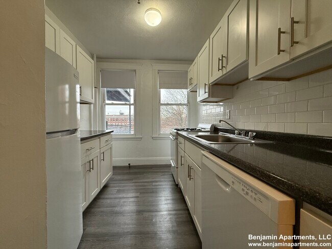 Photo - 1622 Commonwealth Ave Unit 6