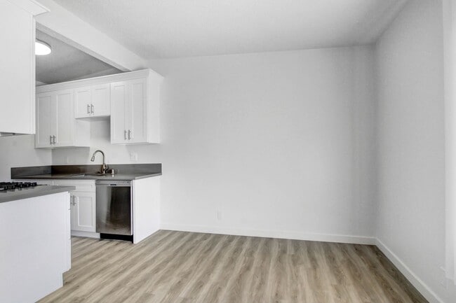 Photo - 1010 Pico Blvd Unit 10