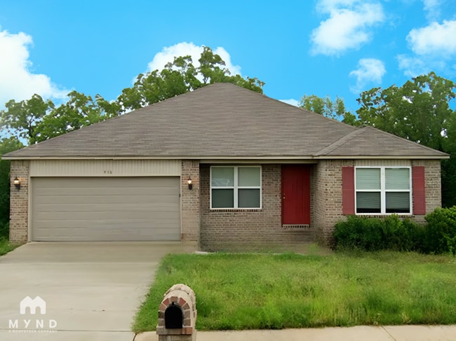 Building Photo - 936 Pinehurst Loop Rental