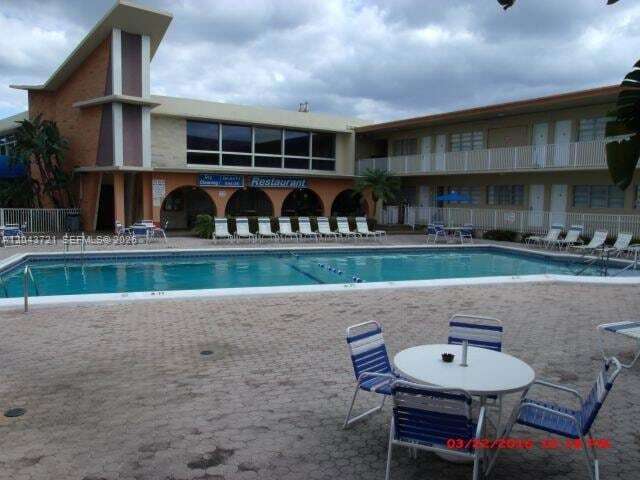 Building Photo - 26 Diplomat Pkwy Unit 2248