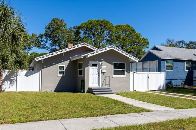 Building Photo - 453 41st Ave S