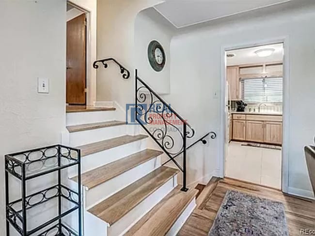 Photo - 2564 S Yates St