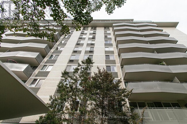 Photo - 10 Shallmar Blvd