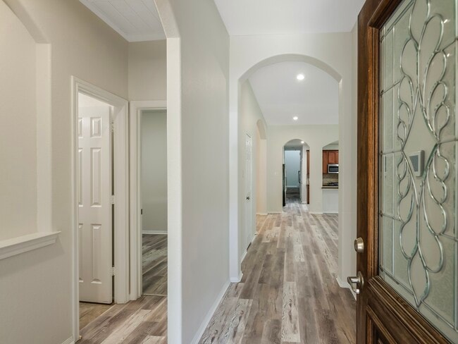 Photo - 47 W Lasting Spring Cir
