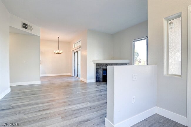 Photo - 2305 W Horizon Ridge Pkwy Unit 3714