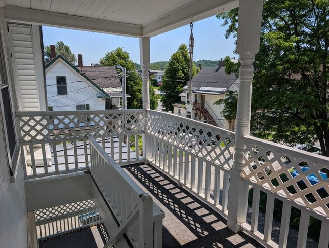 Photo - 91 Bayview St