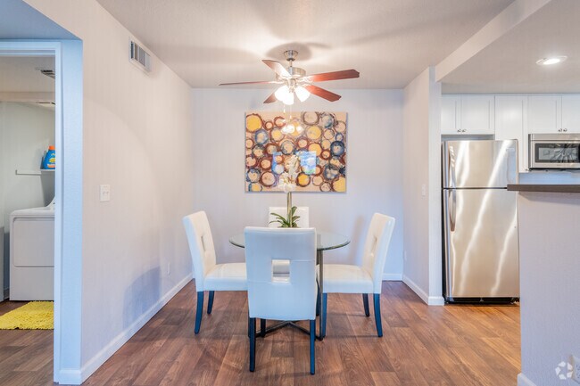 1BR, 1BA