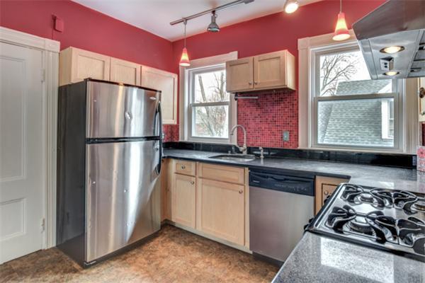 3 Sacramento Pl