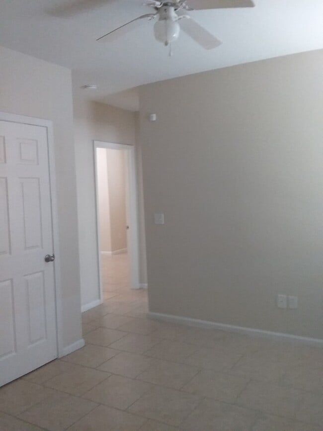 2041 Amelia St Unit 2035