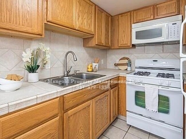Photo - Great Home Near Downtown Monterey With Fenced Back Yard