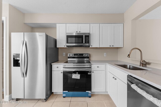 4259 Polo Ct