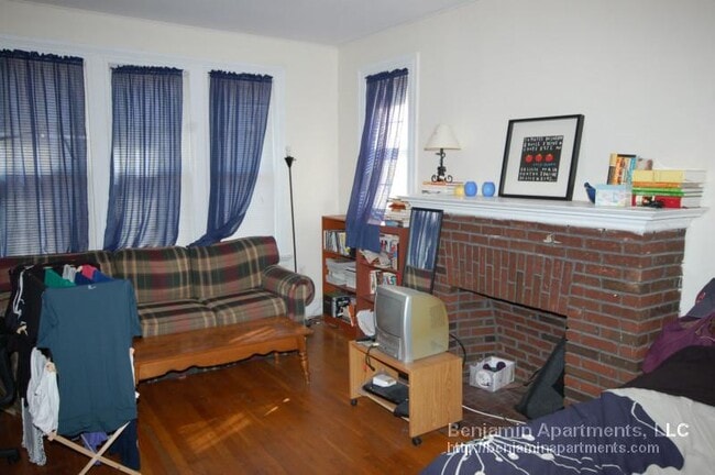 Photo - 15 Glenville Ave Unit 19