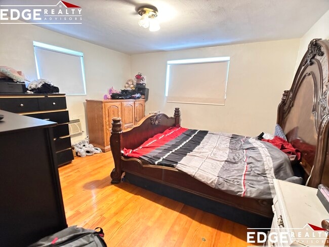 Photo - 361 Faneuil St