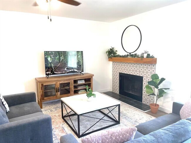 Photo - 6108 Wheless Cove Unit D