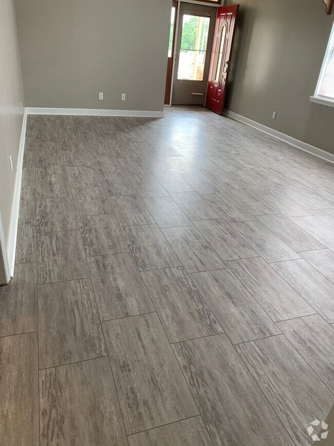 Building Photo - 426 Leighton Ave Rental