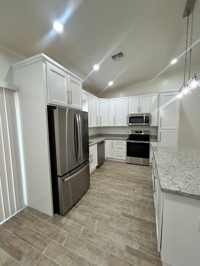 Photo - 1324 Renda Ct