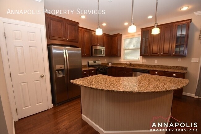 Photo - 102 Carraway Ln