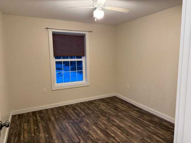 Photo - 125 High St Unidad B