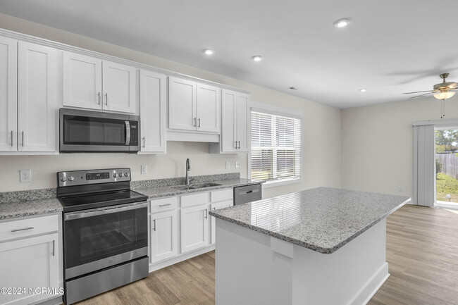 Photo - 6299 Beckington Dr Townhome