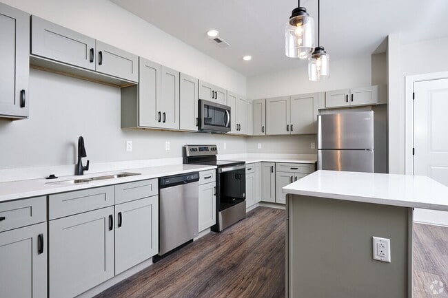 Doud Apartment Homes