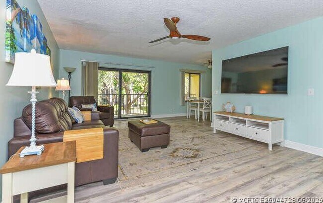 150 Pineview Rd Unit L6