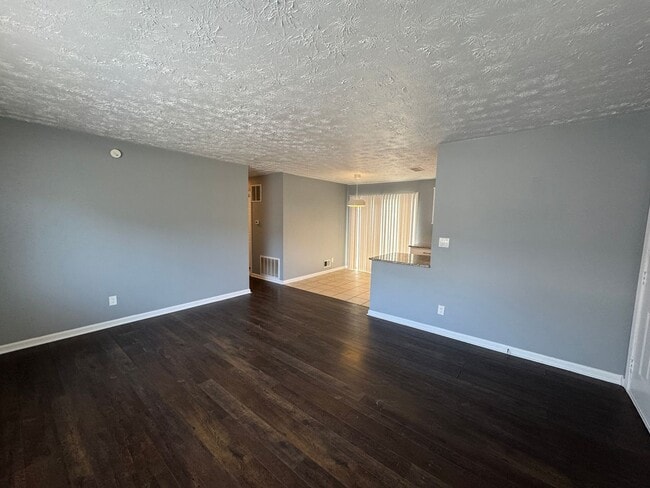 Photo - East Fountain Square 3 Bedrooms 1.5 Baths
