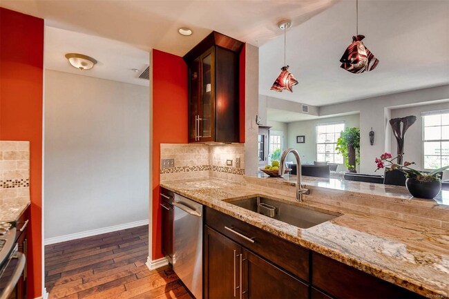 Photo - 300 W 11th Ave Unit 5J