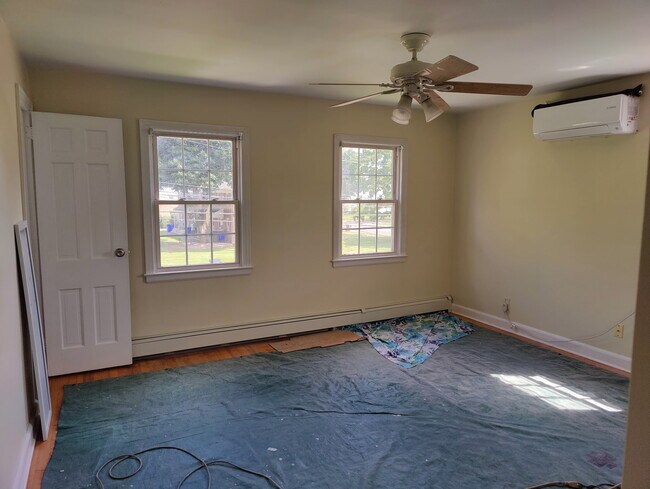 3 Pleasant St