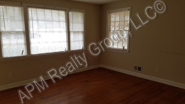 Photo - 233 Broken Hill Rd